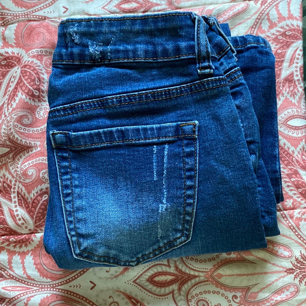 These are very cute Wax Jeans Los Angeles Ripped Jeans!